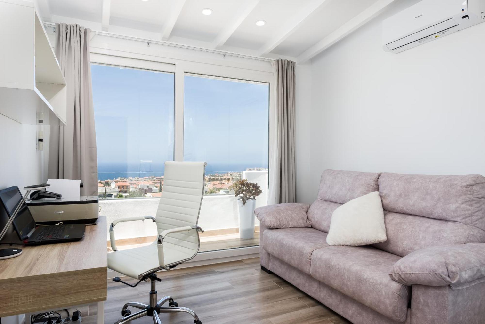 Valentina Ocean View Heated Pool Villa